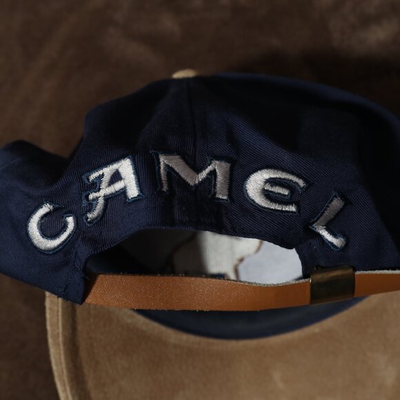 Vintage Camel Strapback Hat (OS) - Picture 4 of 8